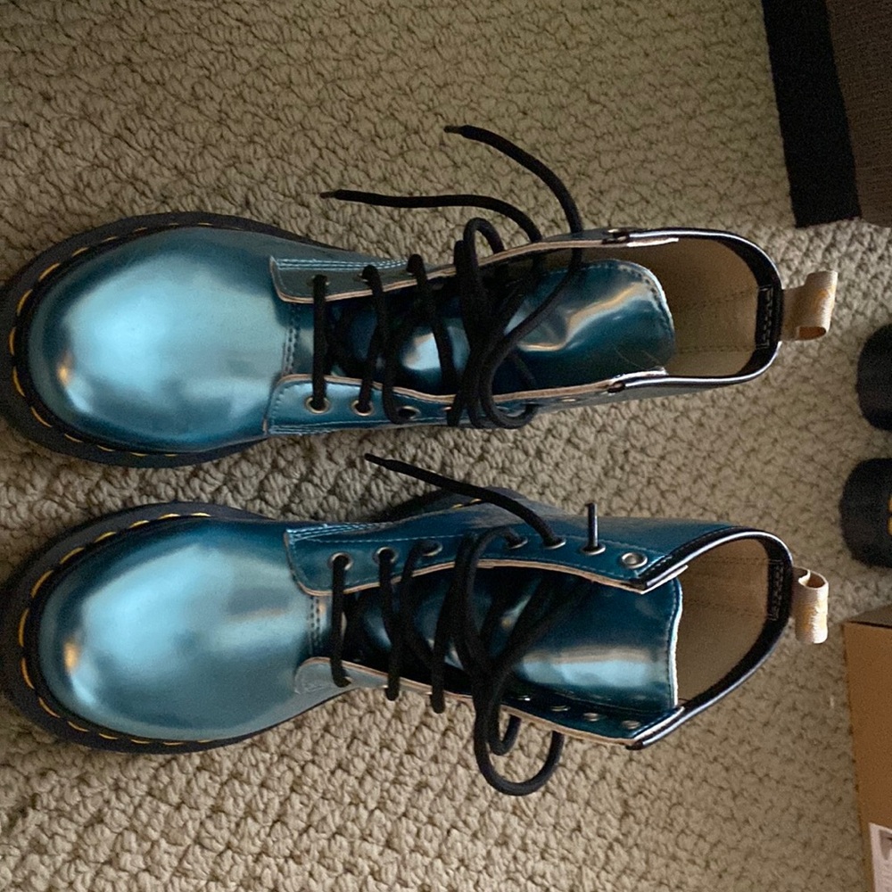 Dr Martens boots. Blue color. Never worn. Size 6